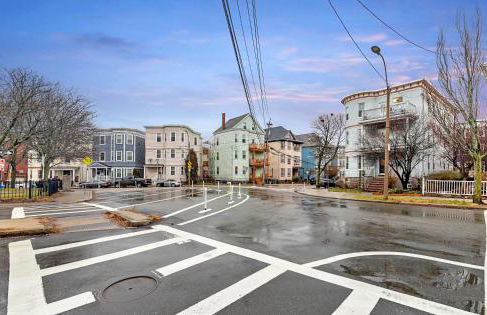 Bright & Spacious 3BR, Mins from Downtown, Easy to Gillette, Parking - Foto 40