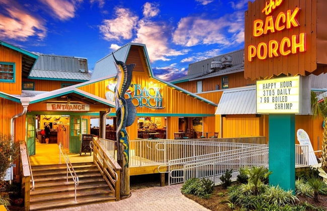 Picture Perfect 2 Bedroom Condo by RedAwning - Foto 53