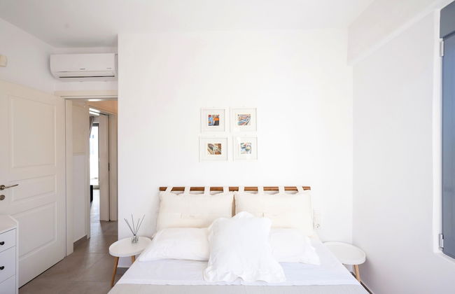 Mykonos Dot Apartments - Photo 24