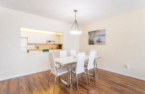 Sunny Isles Ocean Reserve Condo Apartments - Foto 27