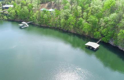 Wonderland Cabin - Enchanting Lakeside Sanctuary - Foto 22