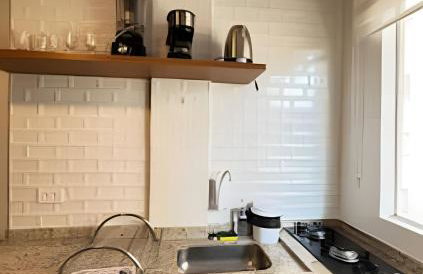 Apto mobiliado e bem localizado! - Foto 13