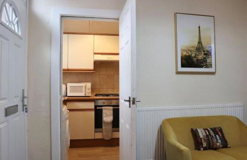 Comfortable 2 Bedroom House - Foto 39