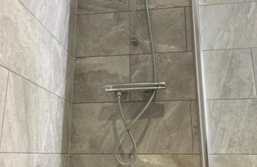 Central Doncaster 1BED 1BATH Pent-Apartment - Foto 10