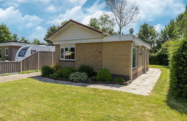 Holiday Home in Baarland With Garden - Foto 1