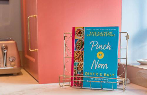 Wheelwrights Cottage by Bloom Stays - Photo 16