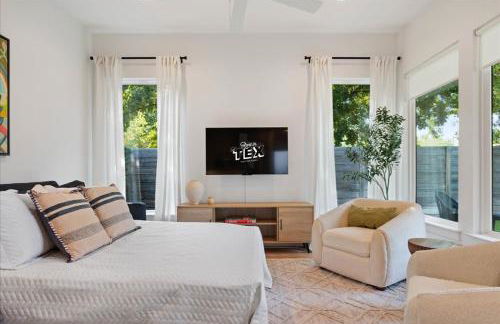 Modern Family Comfort 2BR 2 5BA Sleeps 6 - Foto 6