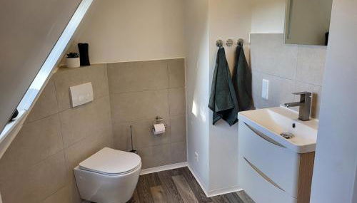 Gemütliche Wohnung mit großer Dachterrasse - Foto 4