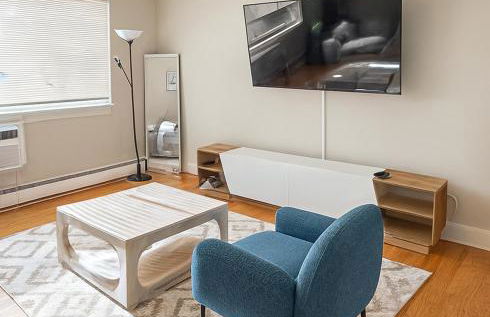 Central 2BR Private Stay Near Airport & Cafés - Foto 8