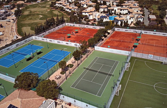 Perfect Getaway for 2 With Shared Pool - Foto 12