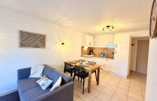 Beaune Green Lodge -Piscine et Sauna - Foto 10