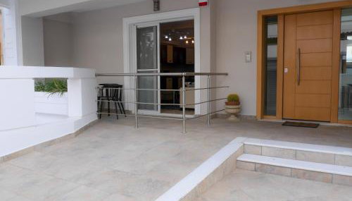 Garden Apartment next to the Mall -Private Parking - Foto 5