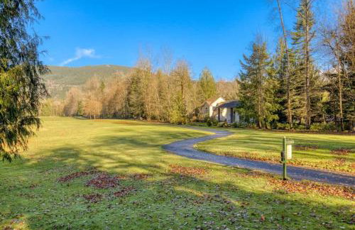 Lazy Bear Lodge · Spacious 6BR Lodge with Chef's Kitchen, Hot Tub, Golf Views and more - Foto 59