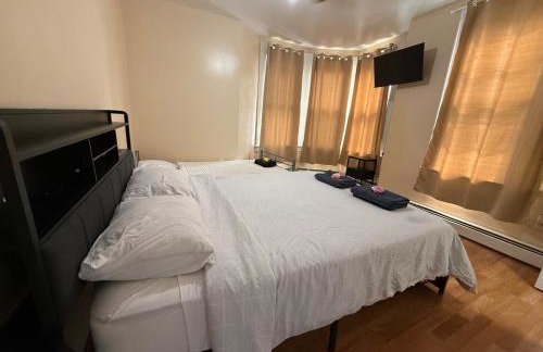 EWRBNB - Rare Find! Huge 3BR Apartment with Open Layout minutes from Newark Airport & NYC - Apartment # 2 - Foto 25