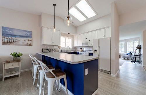 Cozy Home, Close to Ocean and Redwoods - Photo 3