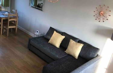Cosy Home with Free Parking Near Edinburgh St Andrews M90 & Amazon - Foto 9