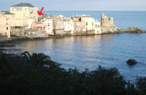 Appartement 4 pers tout confort au Coeur du village d Erbalunga Parking gratuit à 100 m - Foto 1