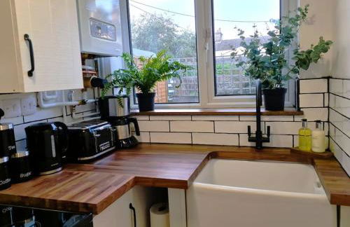 'Shakespeare Cottage' - Free Parking near Salisbury Railway Station & Walk to City - Foto 13