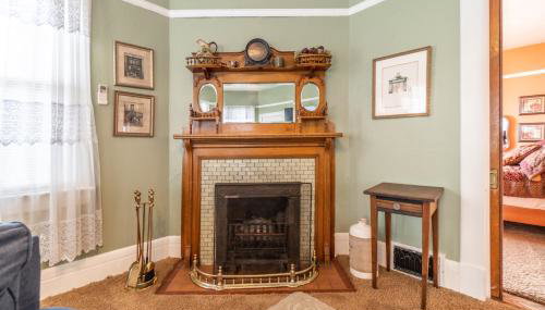 Rustic 2-Bedroom walking distance to Downtown - Foto 4