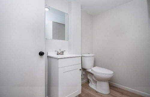 Central Family Oasis with Hot Tub & Fenced Yard - Foto 47