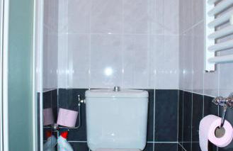 Comfy 2 min to Beach - AC - Photo 21