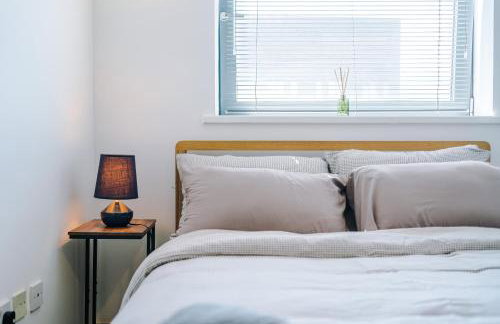 Central Leeds 2BR 2BA, Wi-Fi, Kitchen, Sleeps 5 - Foto 6