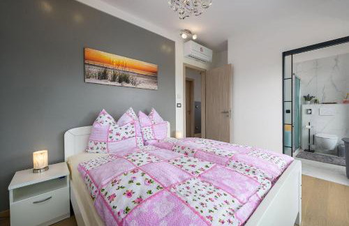 Atemberaubendes Apartment mit Whirlpool, Grillbereich, Smart TV - Photo 18