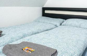 modern house with pool - 3 bedrooms 2 Bathrooms - Foto 3