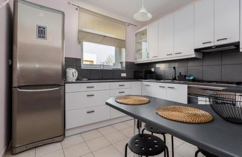 Sucharskiego Comfort Apartment by BookingHost - Foto 13