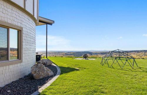 West Cabin- Yellowstone Family Retreat- Sled Hill - Foto 72