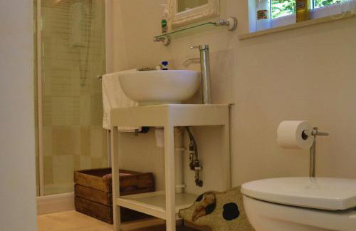 Treetops Lodge, Bantham, South Devon, a tranquil rural retreat - Foto 19