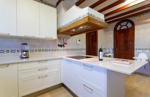 Andalusian villa on the sea and the bay of Malaga - Photo 4