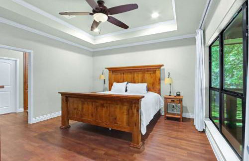 Beautiful Lakefront Cabin - Something For Everyone - Photo 49