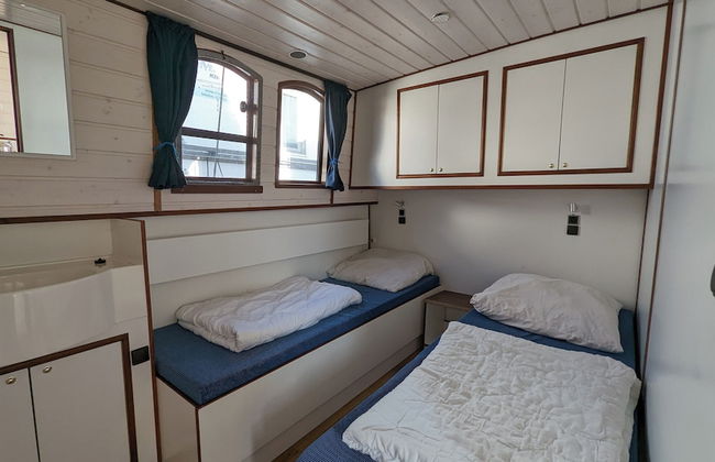 Boats & Yachts at Rechlin Harbor by Kuhnle-Tours - Foto 51