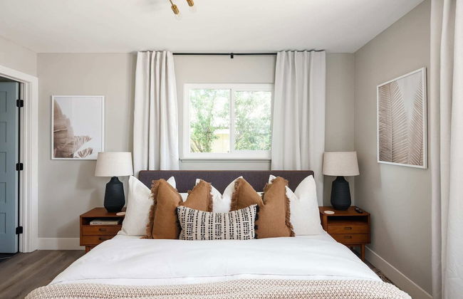 Peaceful 4br With Fire Pit and Huge Yard - Foto 5