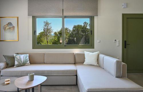 Montamar Olympus Villas - Photo 12