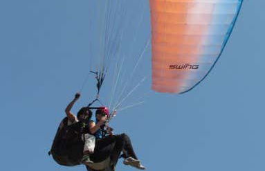 Paragliding in Machalilla National Park - Foto 3