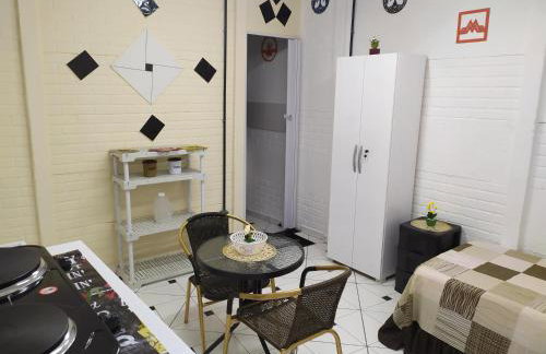 Pousada - Flat - Kitnet Mobiliada - 25m2 de Conforto e Segurança - Perto de Tudo - Foto 15