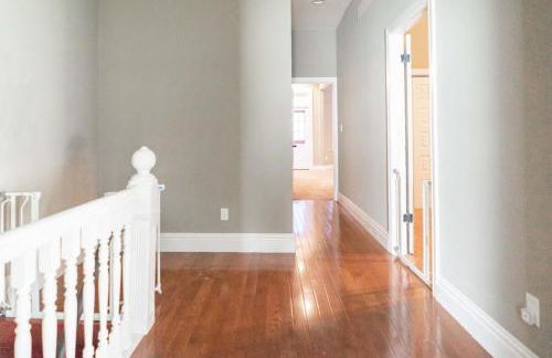 Lovely 4BR Shaw Family Home Garage ABODEbucks - Photo 19