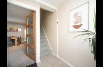 Chessington Blue with parking - Photo 31