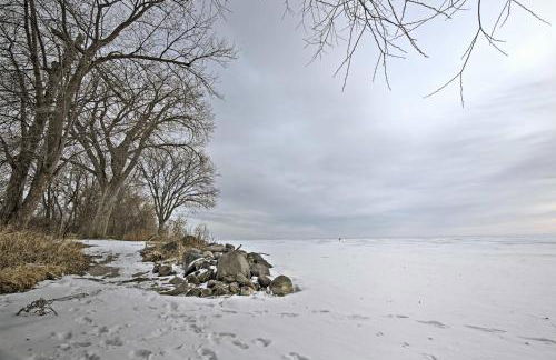 Charming Neenah House with Porch on Lake Winnebago! - Foto 24