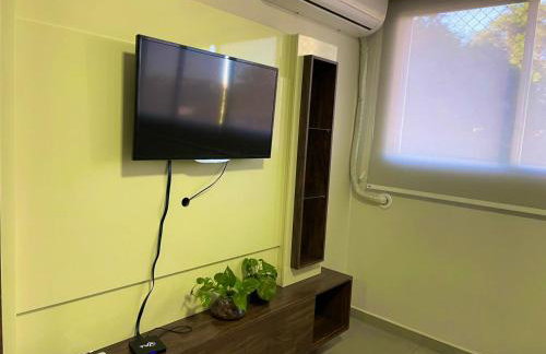 Apartamento 3 quartos, conforto e espaço no centro - Foto 3