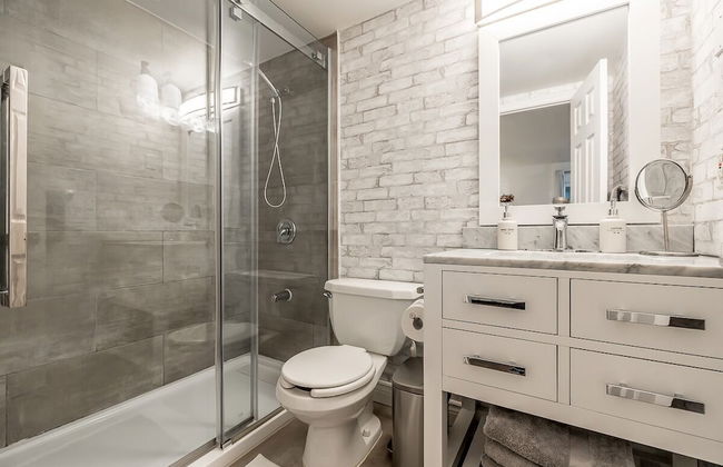 Slope-side Studio Bliss Ski-in Ski-out, Renovated At Blue, Hot Tub, Fast Wi-fi - Foto 12