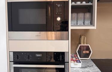 Luxury 6 Bed near city centre with Cinema Room & games room plus 5 bathrooms - Foto 26