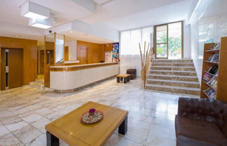 Apartamentos Jovial - Foto 18