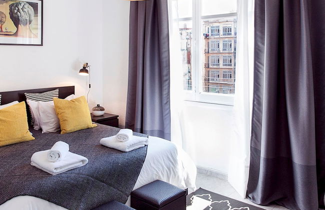 Prime Eixample Hideaway 6 Guests With Balcony by Myrentalhost - Foto 1