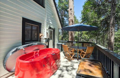 Twin Peaks Vacation Rental with Hot Tub! - Foto 25