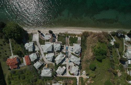 ILOI’s Villa in peaceful Village w. Private Beach - Photo 55