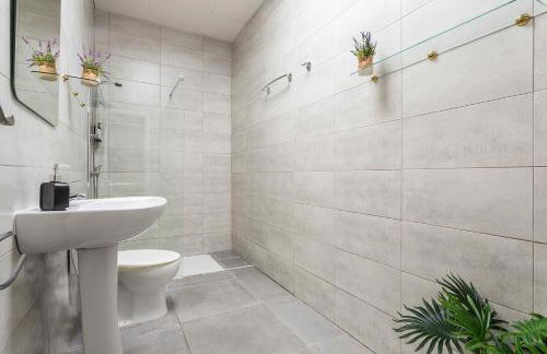 Duplex Los Corceles Casa Palacio - Foto 14