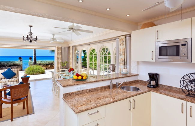 Enchanting Beachfront Retreat - Leamington Cottage 1 Bedroom Villa by Blue Sky Luxury - Foto 5